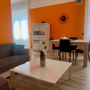 https://appartamento-lucia-lago-di-como-dongo.it-lombardy.com